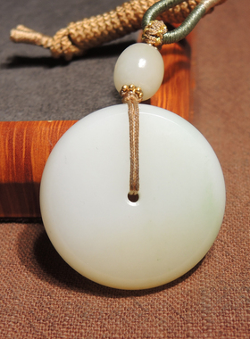 方言和田玉收藏级新疆且末料特色三色翠色糖白玉平安扣吊坠挂件h2