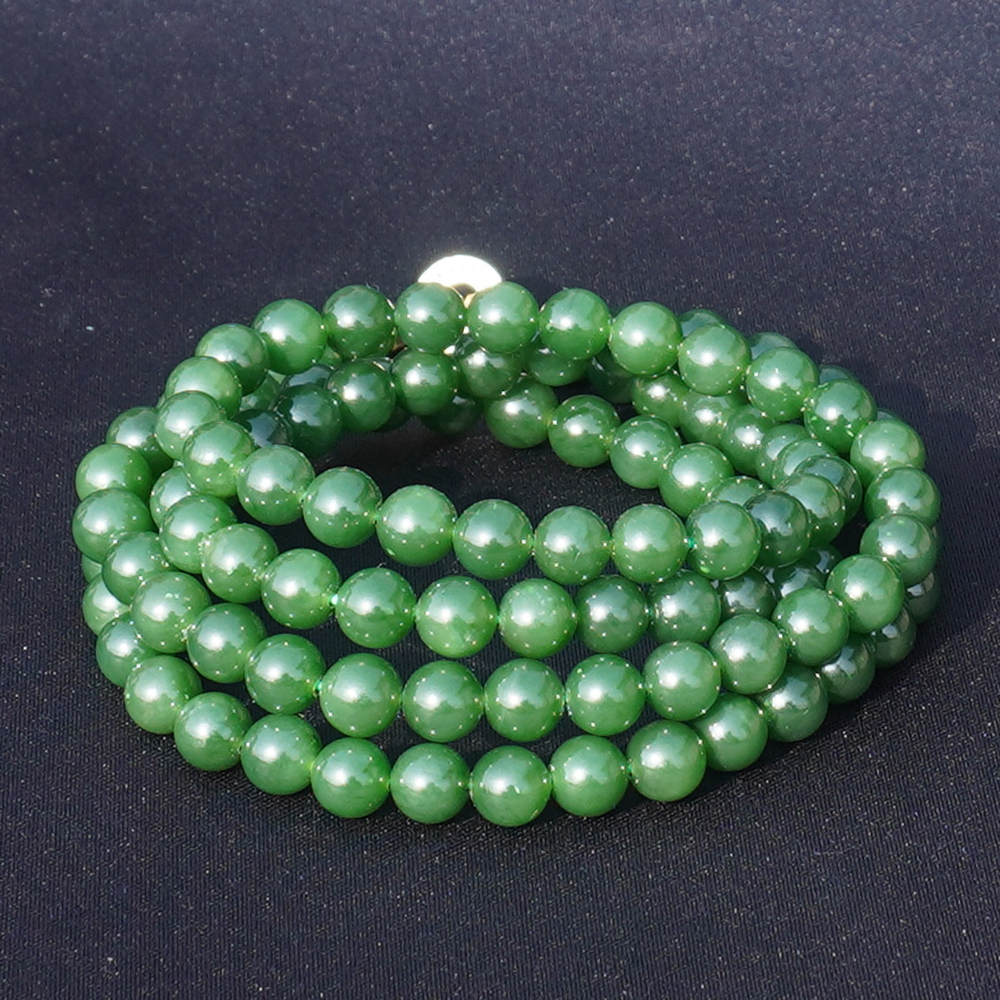 方言和田玉俄冰底细阳绿碧玉项链