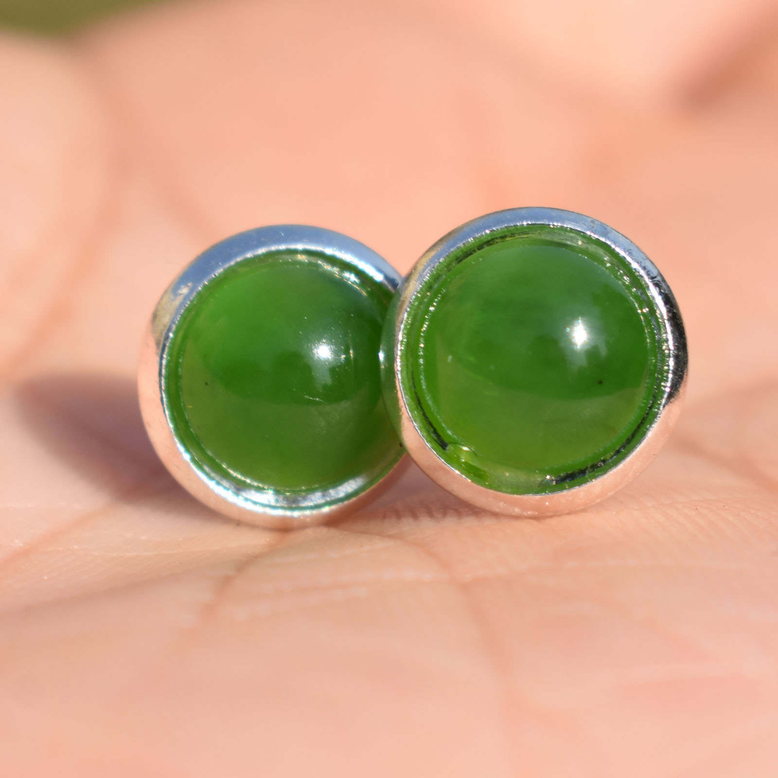 秒杀价仅68方言和田玉俄罗斯老料高冰阳绿碧玉银镶精美耳钉耳饰R5