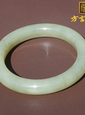 和田玉新疆油润高脂青黄口料手镯