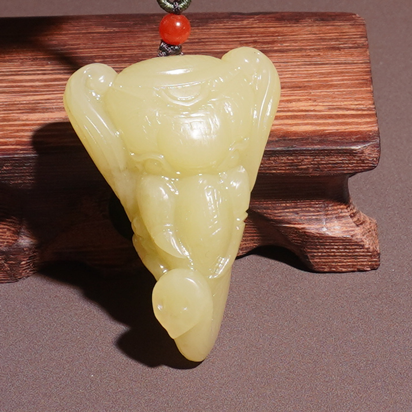 亏麻方言和田玉新疆且末高脂糯鸡油黄口料吉祥如意大象吊坠挂件A6