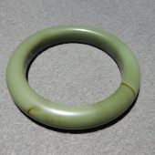 方言特色精品新疆沙枣青籽料带绢丝纹路一级细内径54mm手镯子w4