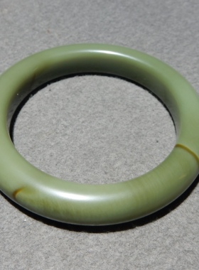 新疆沙枣青籽绢丝纹手镯54mm