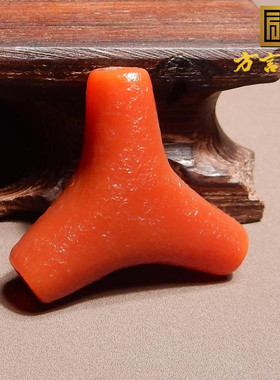 复古红玛瑙岁月高油包浆三通吊坠