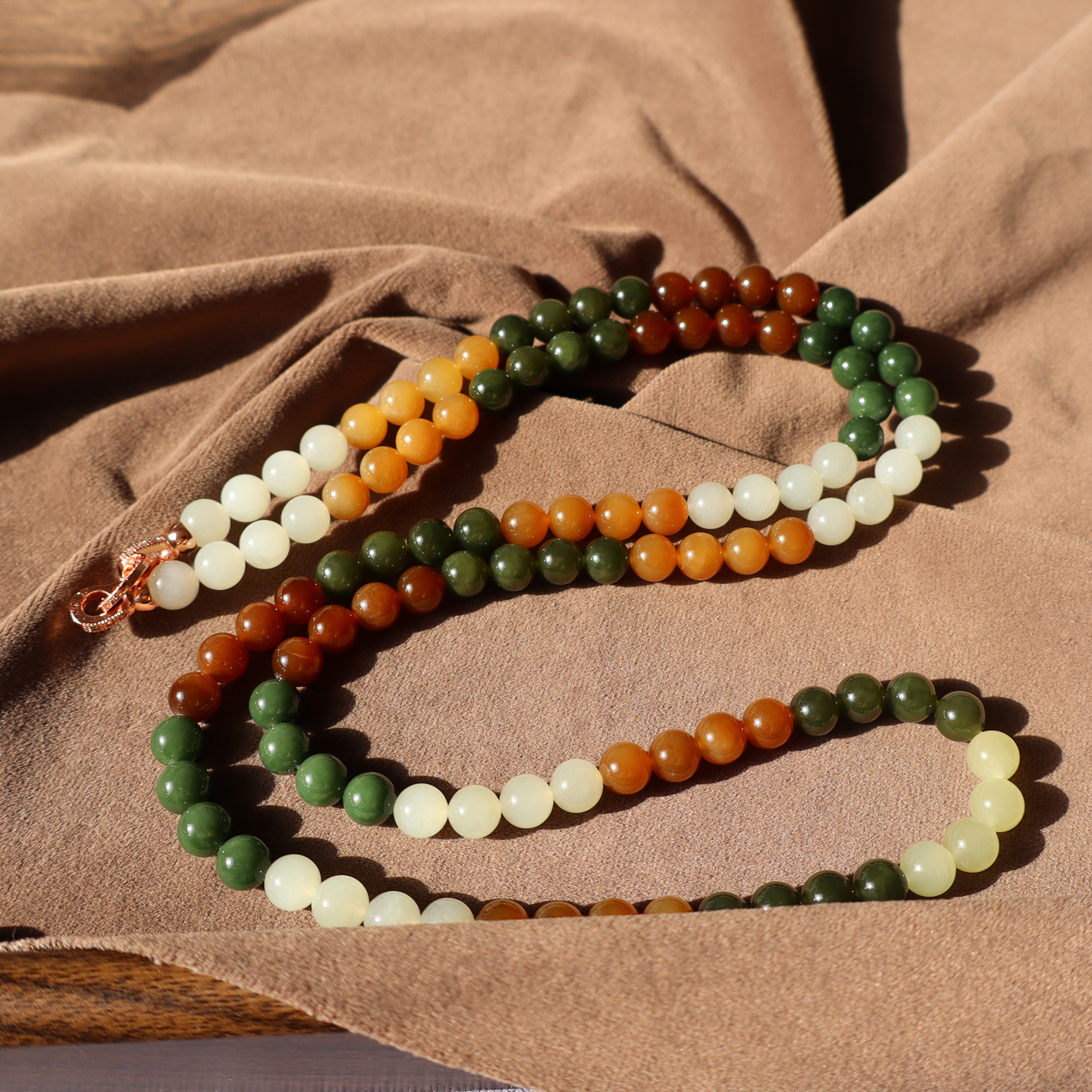 新疆黄口红糖碧玉多宝8m圆珠项链