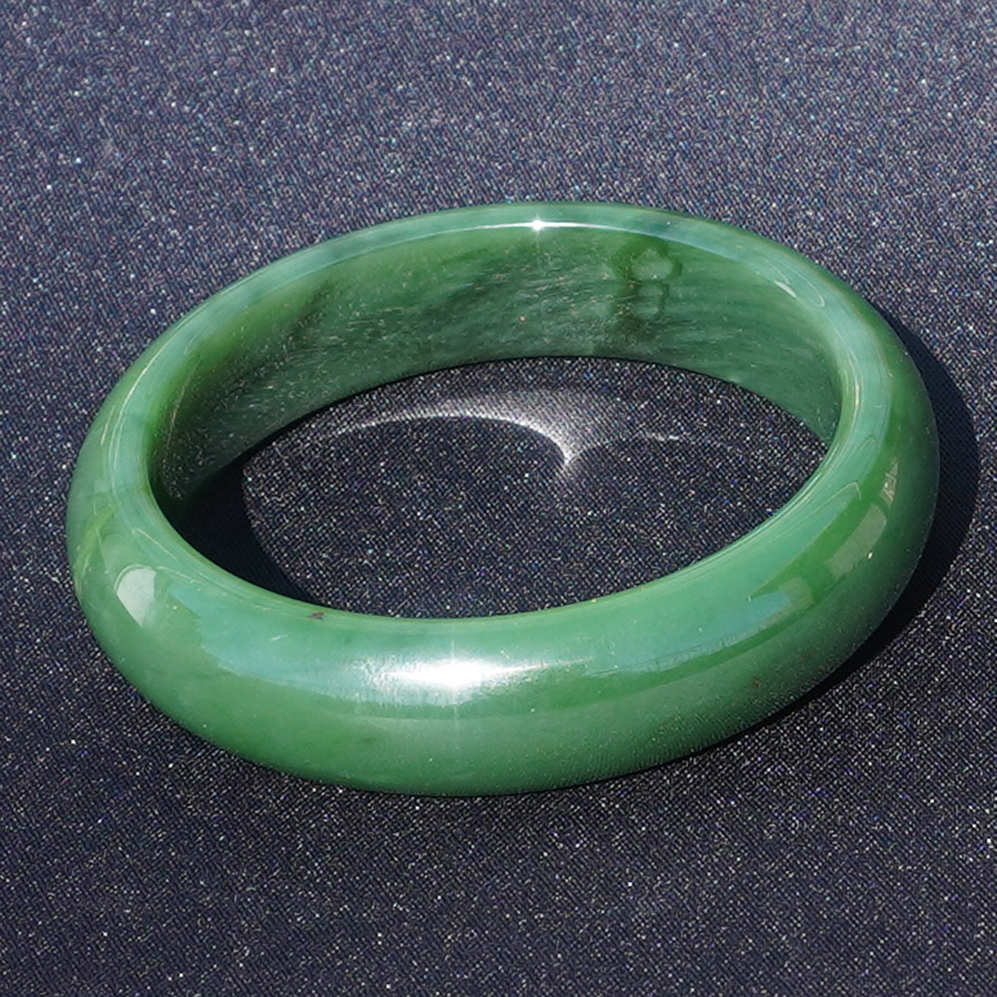 俄料老坑冰底红皮菠菜绿碧玉手镯