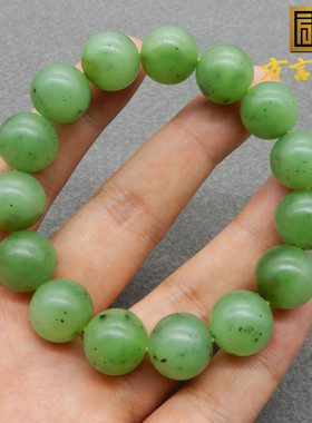 新疆和田玉苹果绿色油润细腻手链