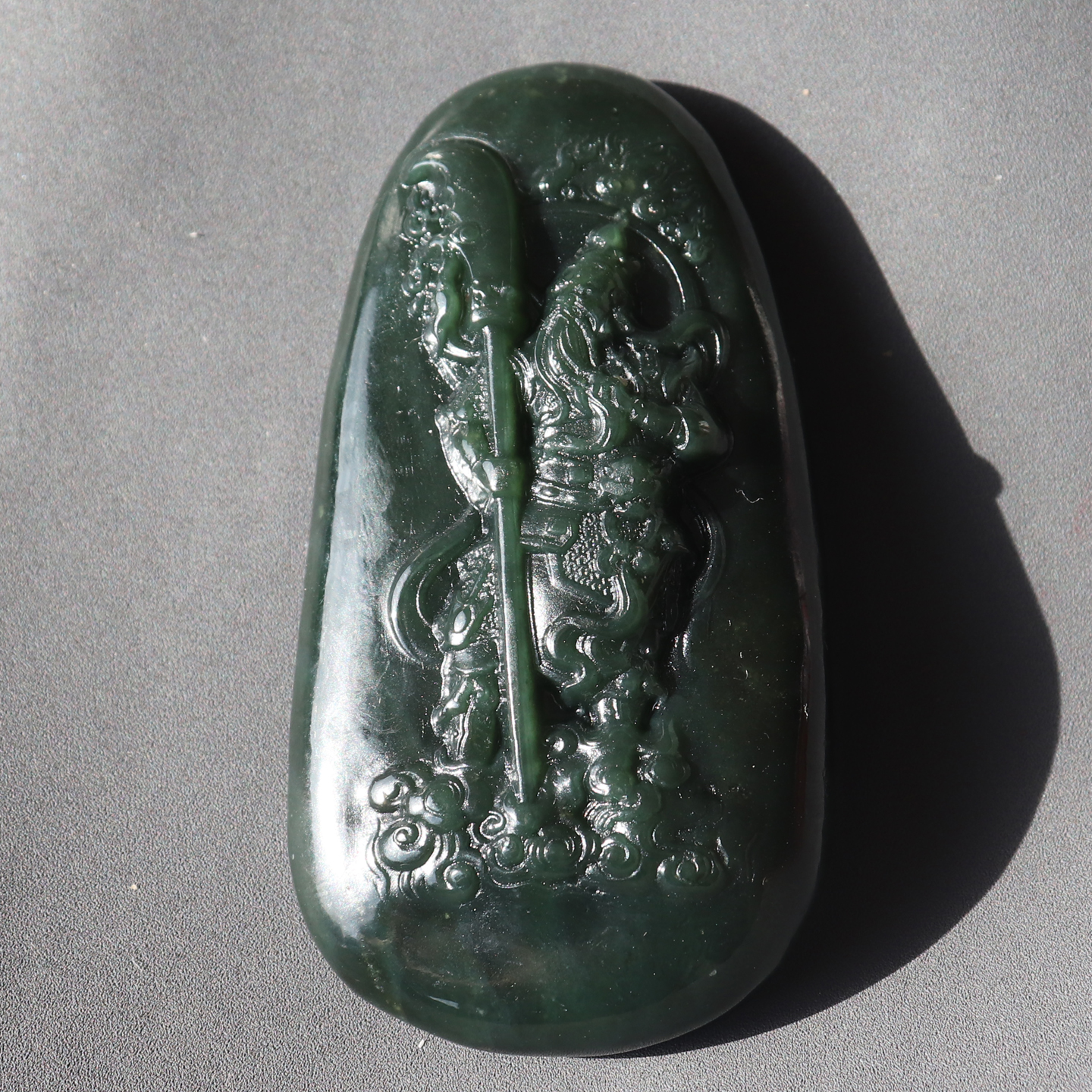 方言和田玉且末料蓝调关公吊坠