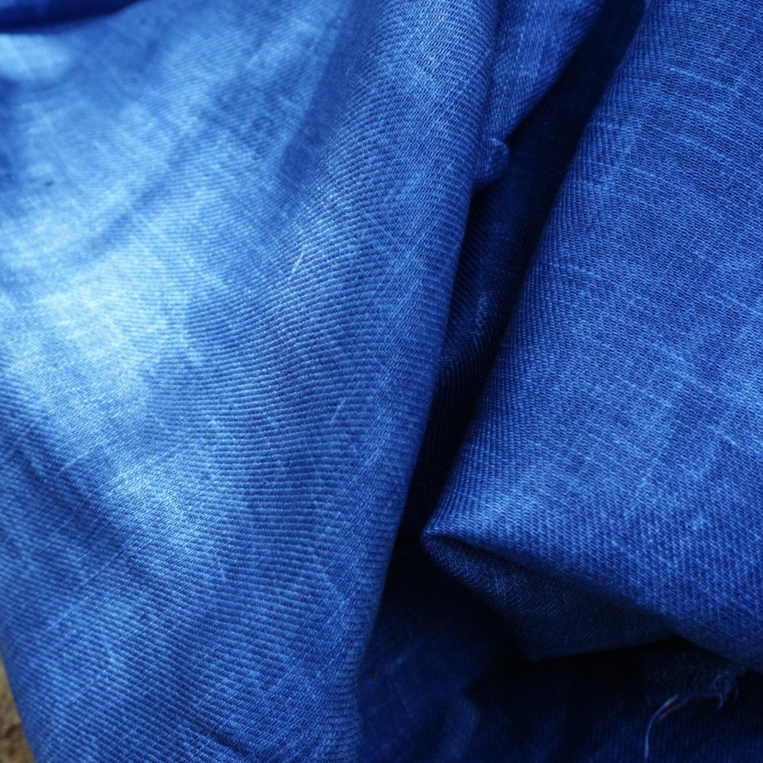 手工植物蓝染草木染斜纹纯亚麻春夏裤装裙装面料垂感靛蓝染