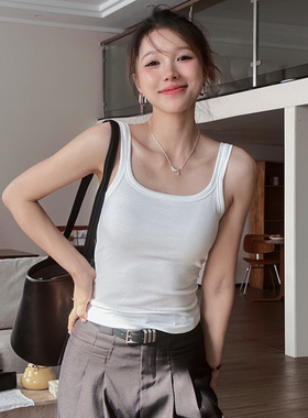 白色小吊带背心女2025新款夏外穿带胸垫免穿文胸一体式方领内搭