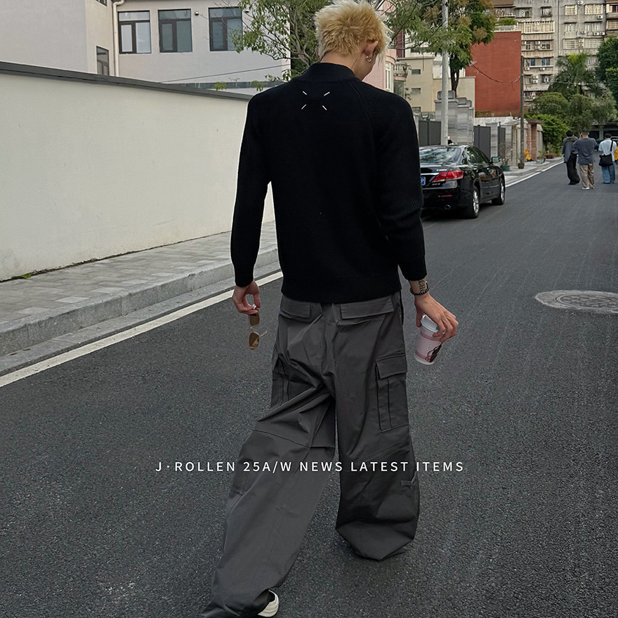 马吉拉风格极简高领拉链开衫毛衣