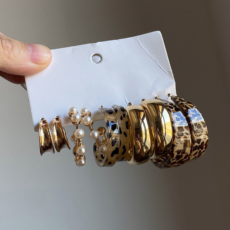 欧美跨境早秋套装甜酷辣妹复古豹纹珍珠耳环小众设计高级耳圈耳饰