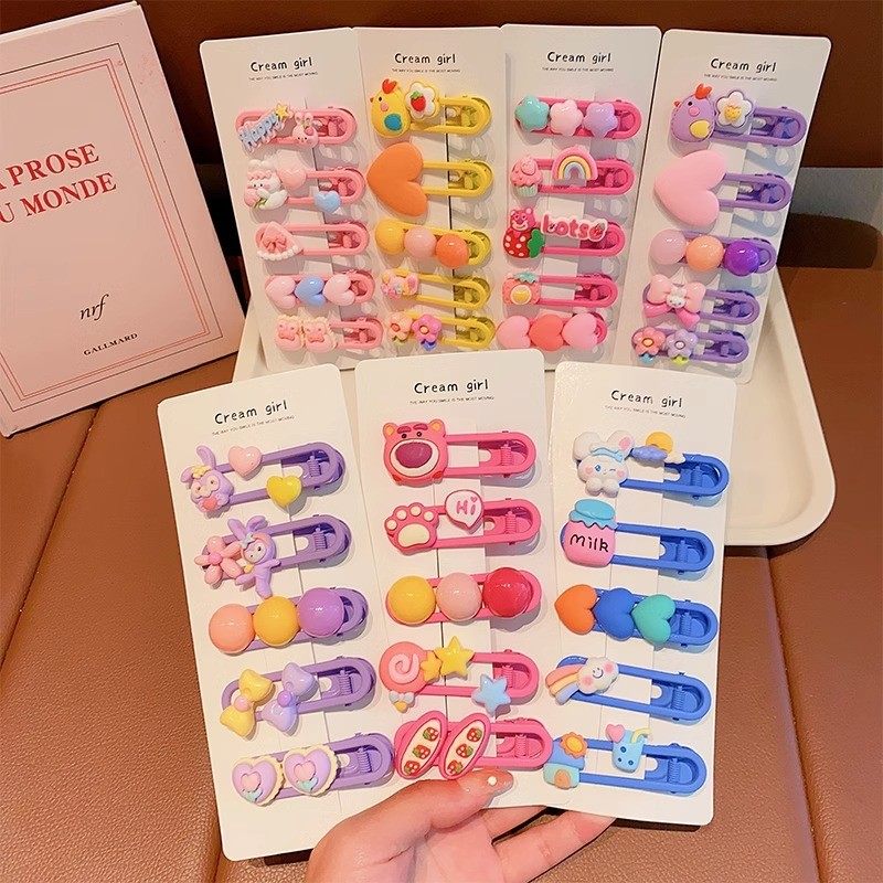 甜美草莓熊卡通女童刘海夹