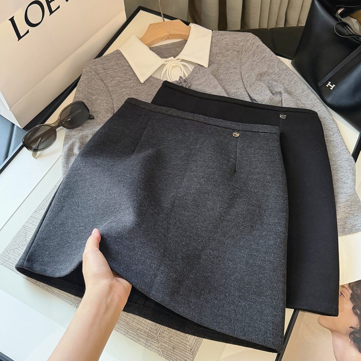 韩系百搭毛呢半身裙女秋季新款高腰显瘦气质a字包臀防走光短裙子