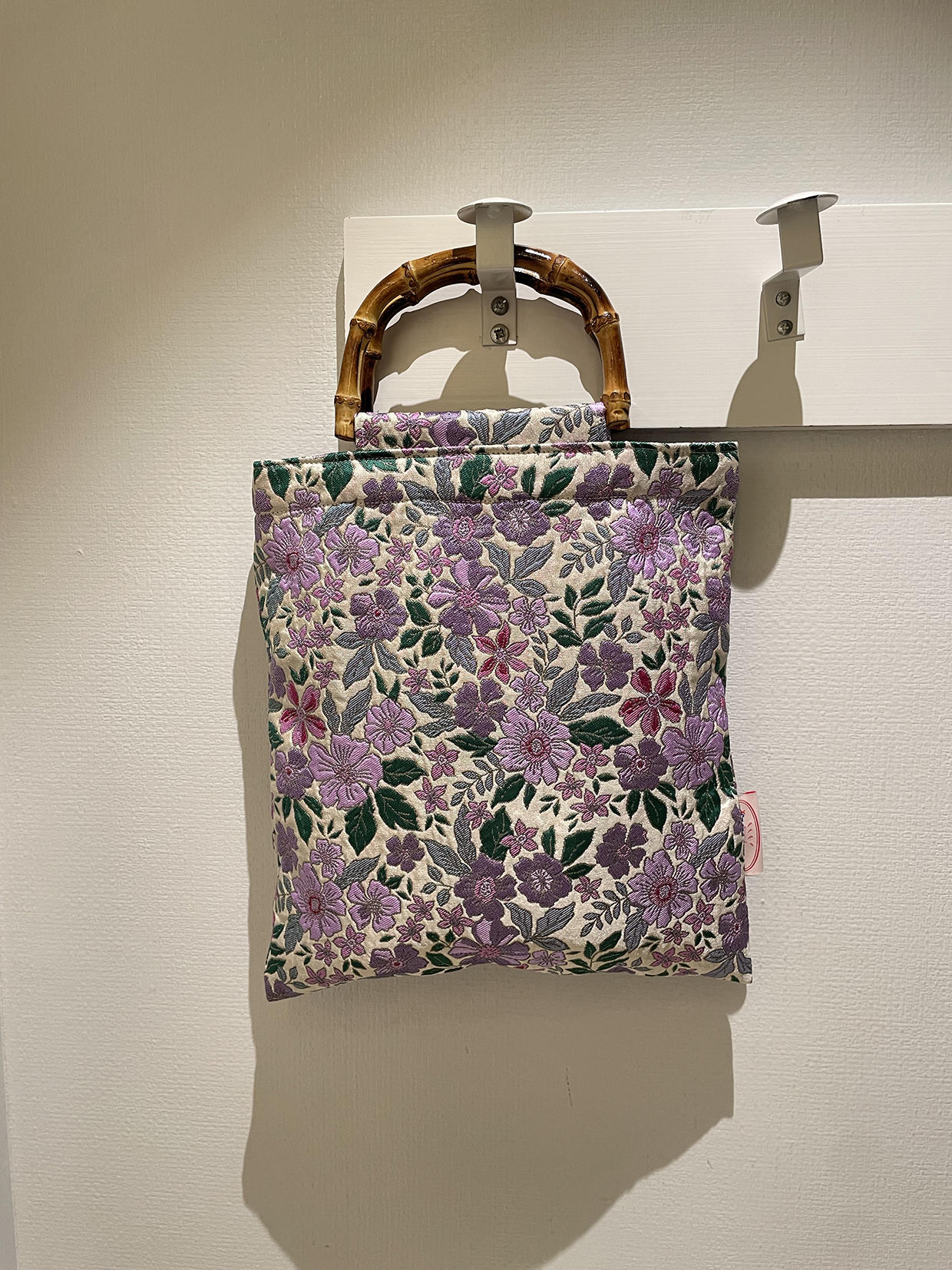 魚家小清新奶白底缎面提花立体图案双层方形竹节包手提包小众包袋