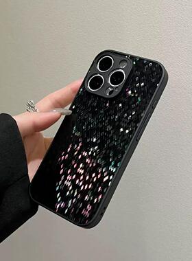 小众高级感黑色爆闪菱形适用苹果16promax手机壳iPhone15Pro高颜值超火14轻奢气质13精孔全包防摔12不撞壳款