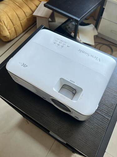 优派二手投影机4K高亮工程机家用高清工程投影仪白天可投流明