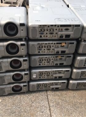 二手投影机二手投影仪nec1075+0家用高清投影仪 教学培训