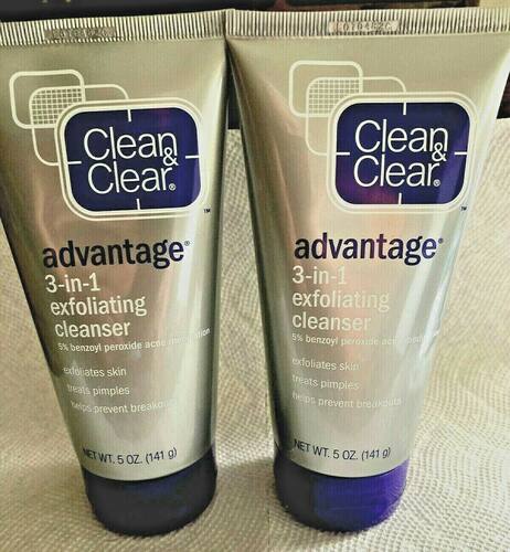 Clean & Clear Advantage 3-in-1 Exfoliating Cleanser *(2-pack