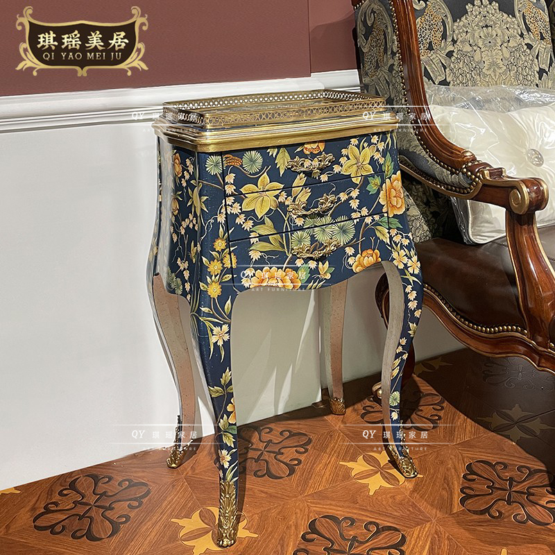 法式复古手绘三斗柜新古典纯铜雕花装饰柜客厅实木角柜沙发边几