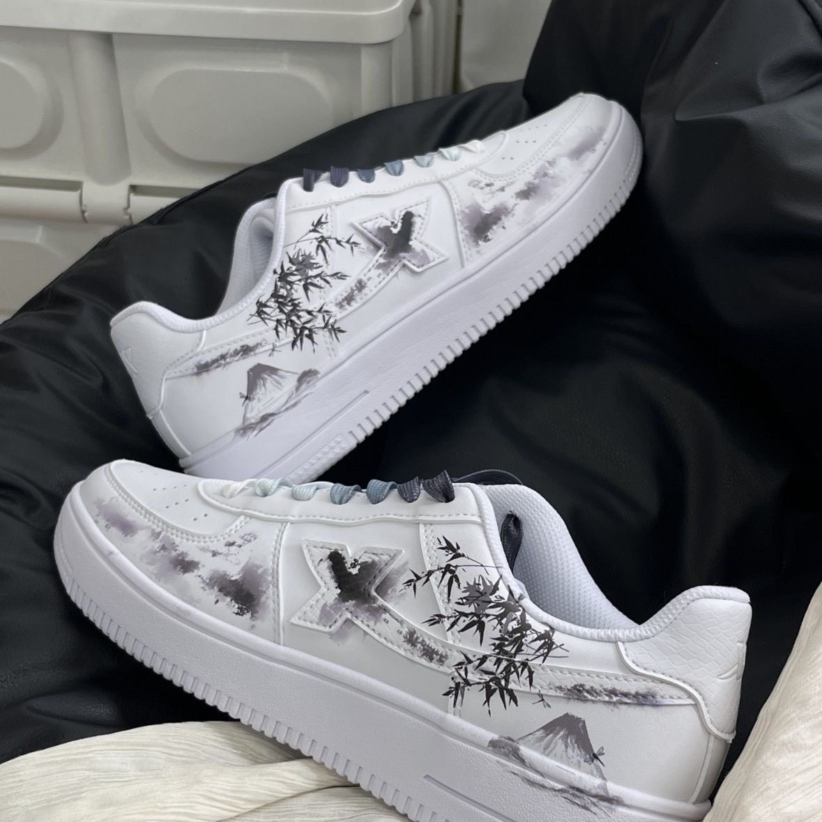 【定制球鞋】特步空军一号 墨竹 新年礼物 百搭款 时尚休闲板鞋