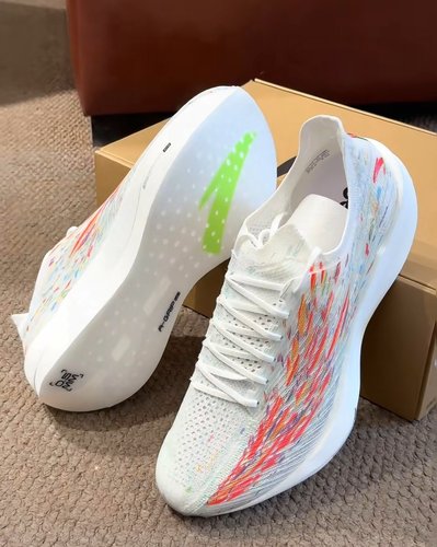 安踏C202 G9马拉松竞速低帮碳板女款跑步鞋，122525573-1