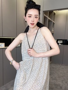 新款 吊带碎花连衣裙女2024夏季 蕾丝拼接高腰无袖 fashion 长裙