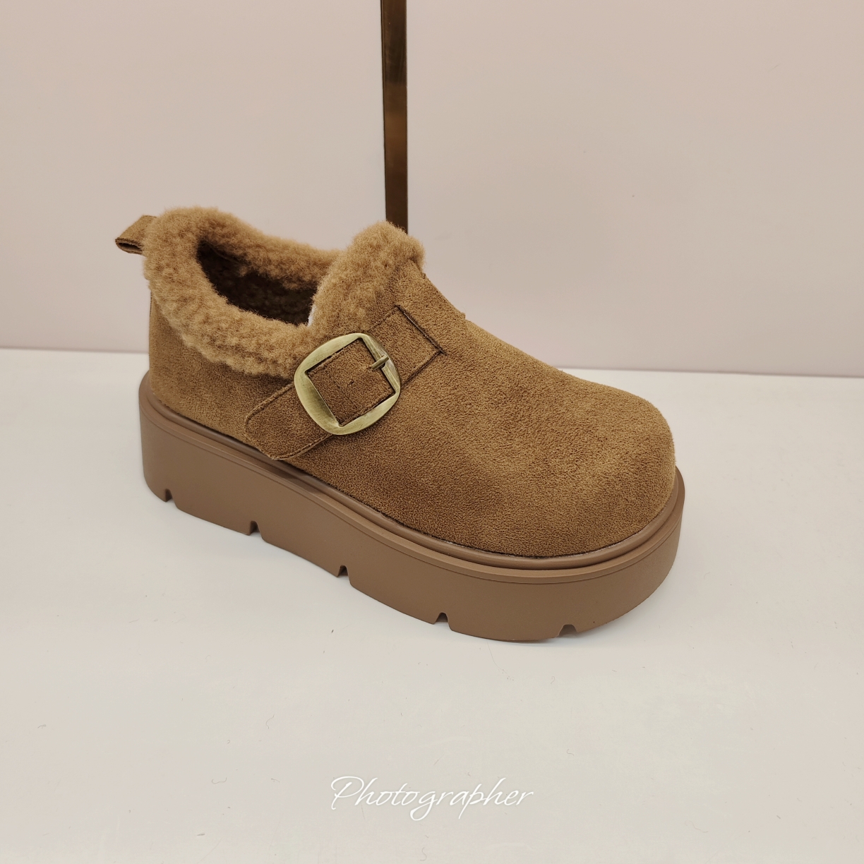 2025冬季新款实体店女鞋2664厚底勃肯鞋加绒百搭圆头平底毛毛鞋