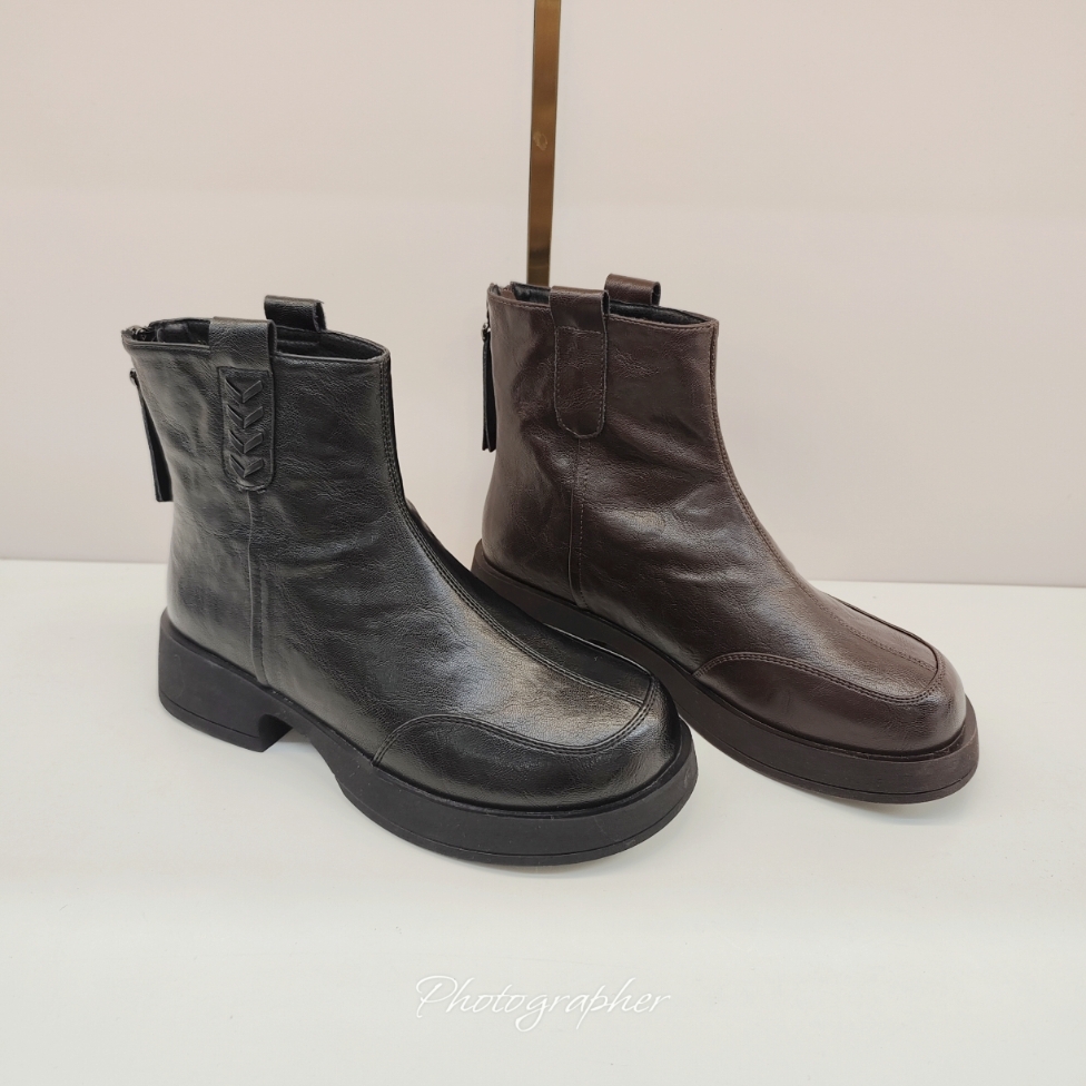 巴宝秀同款短靴实体店0855-1冬季新款加绒低跟软底马丁靴女靴子