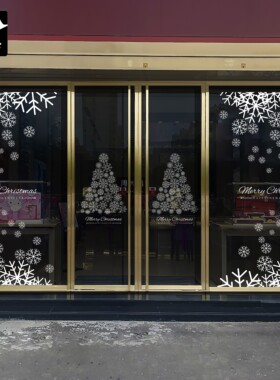 白色雪花圣诞树大落地无痕橱窗玻璃贴纸花公司店铺咖啡餐厅门装饰
