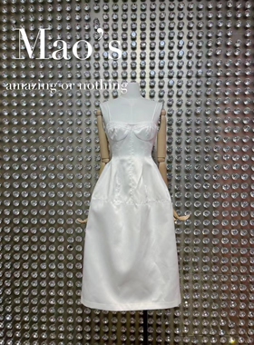 小众复古赫本风黑色吊带裙2023夏季新款收腰显瘦气质蓬蓬连衣裙