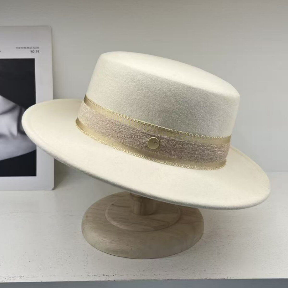 法式赫本风轻奢百搭英伦平顶澳洲羊毛礼帽女秋冬季户外休闲优雅帽