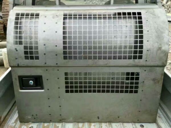 挖掘机配件卡特水箱门侧门机盖