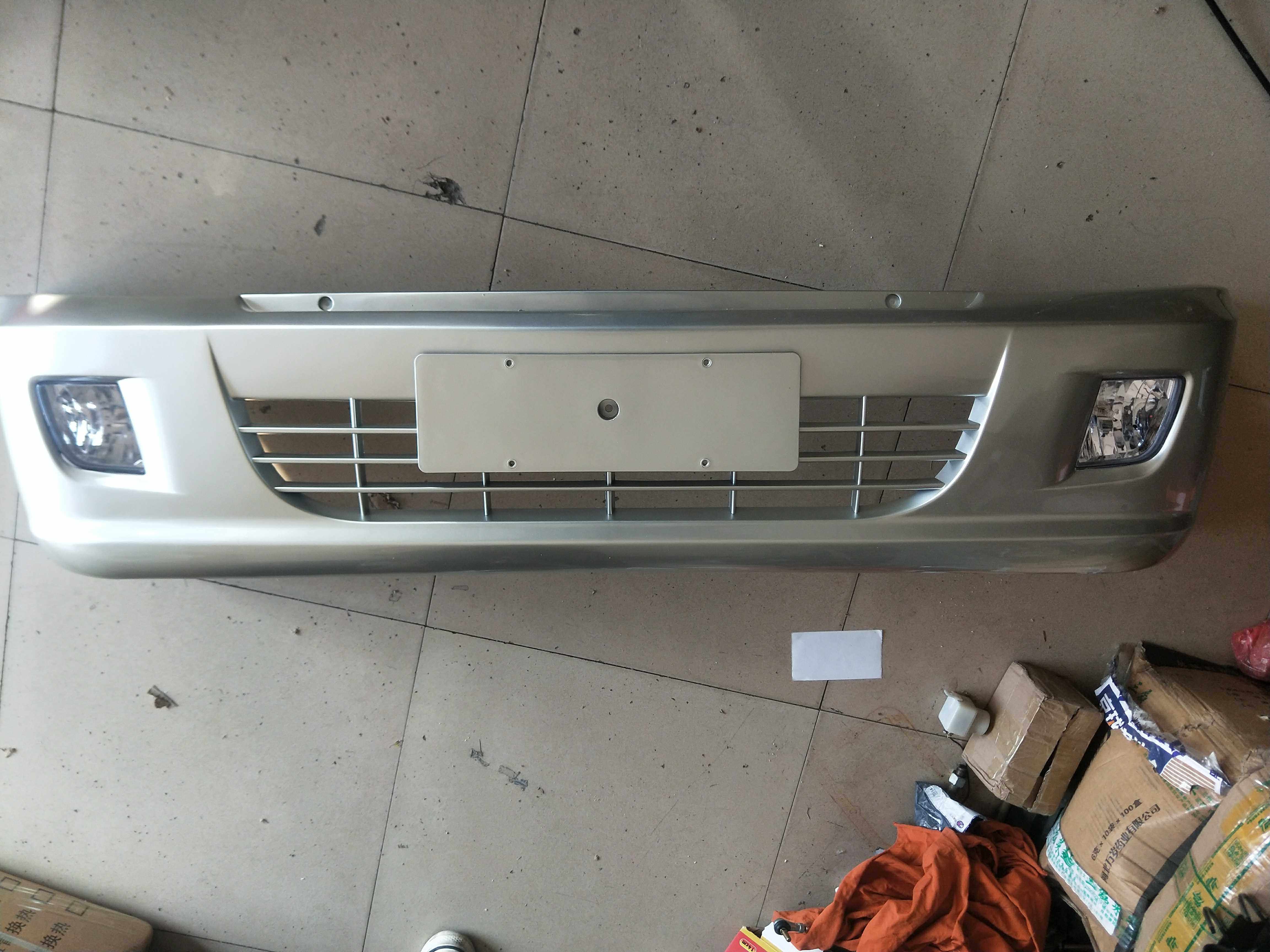 时风风菱风顺原厂配件 时风风菱保险杠 风菱d版保险杠 国五加宽