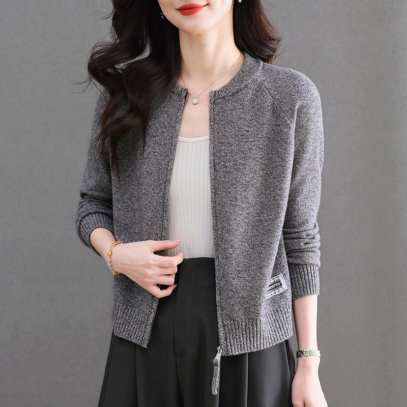极简风羊毛针织开衫女短款中年妈妈圆领拉链外搭毛衣外套洋气减龄