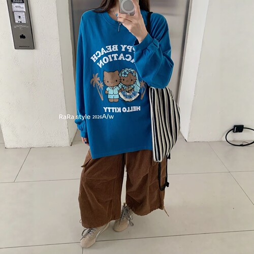 RARA STYLE2026秋季做旧洗水炒色卡通英文印花时髦圆领长袖T恤女