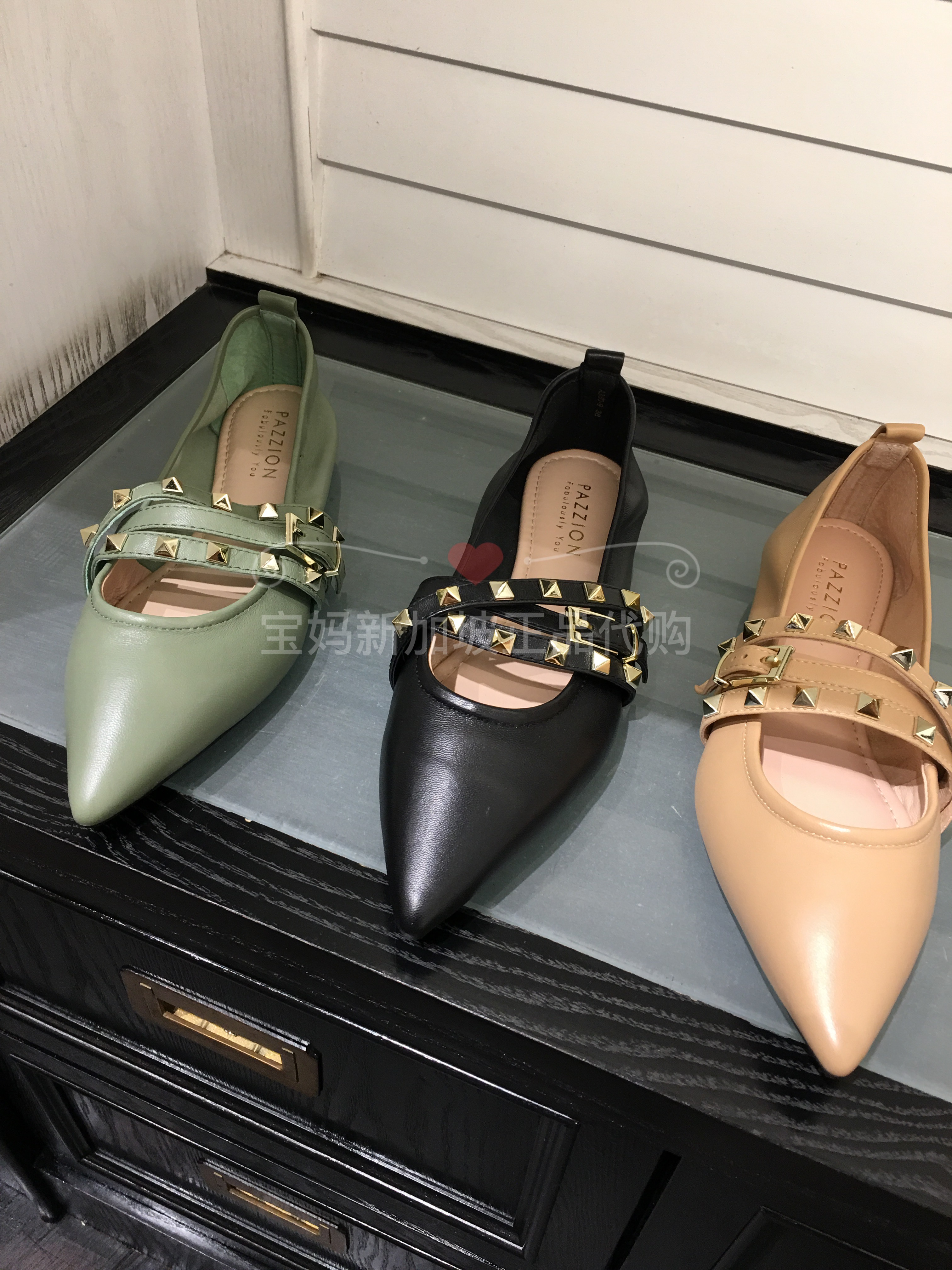 新加坡代购PAZZION铆钉平底芭蕾鞋羊皮柔软 A3660-9