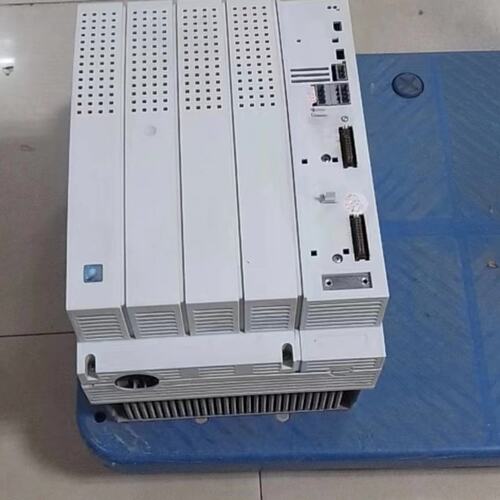 议价E82EV303K4B241伦茨30KW专用变频器 LENZ可维修