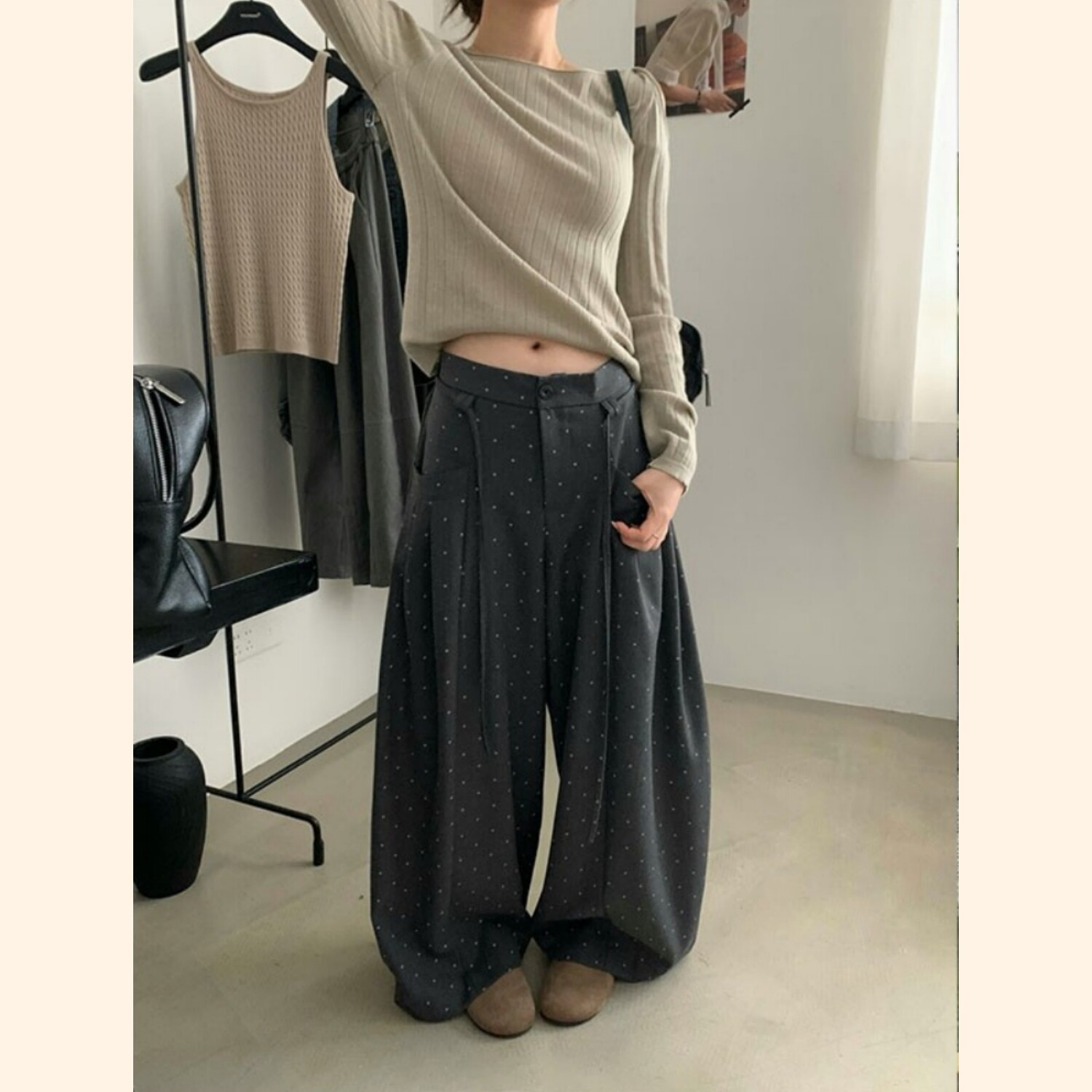 韩系流行波点松紧腰阔腿休闲裤女