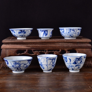 复古景德镇青花瓷釉下彩陶瓷小茶杯酒杯刀字纹手绘普洱杯手工瓷