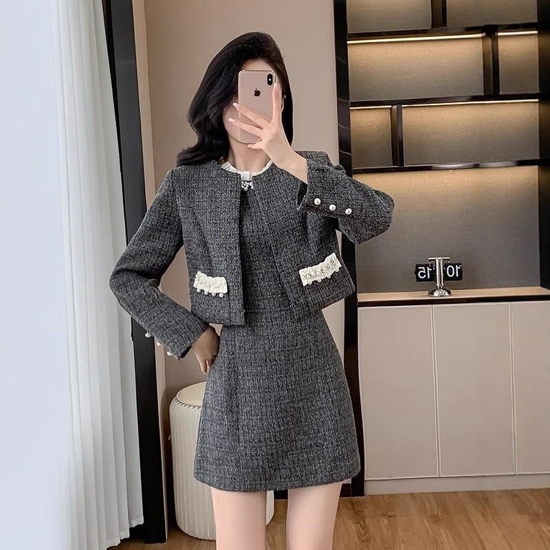 2025重工钉珠千金风无袖连衣裙女新款秋季短款字裙外套套装,女装/女士精品,连衣裙,淘宝优惠券,粉丝福利购,淘宝优惠卷