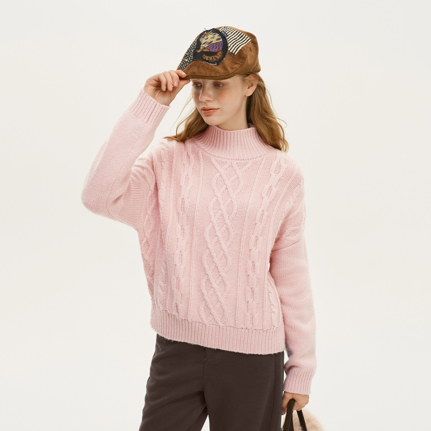 艺之卉淡系氧气少女复古甜心风高领毛衣绞花羊毛衫2025冬新款