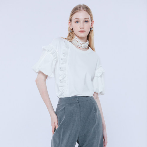 艺之卉木耳边泡泡袖薄暮白色T恤