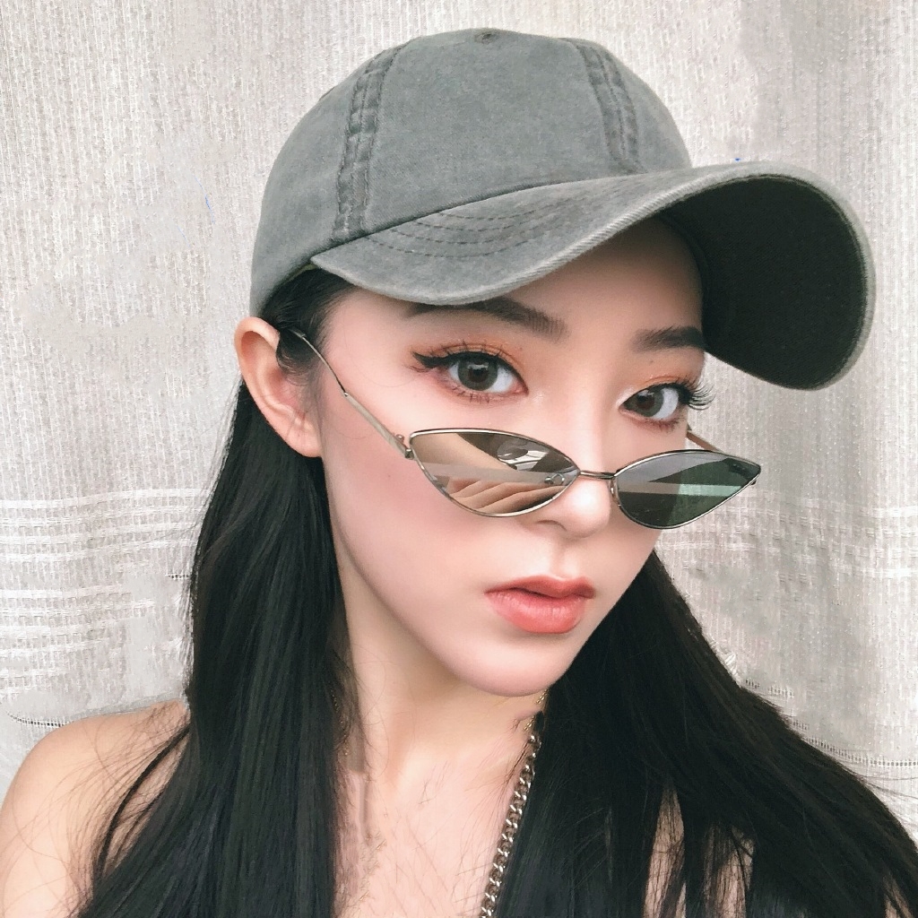 ins网红街拍三角形猫眼女小太阳镜(用1元券)