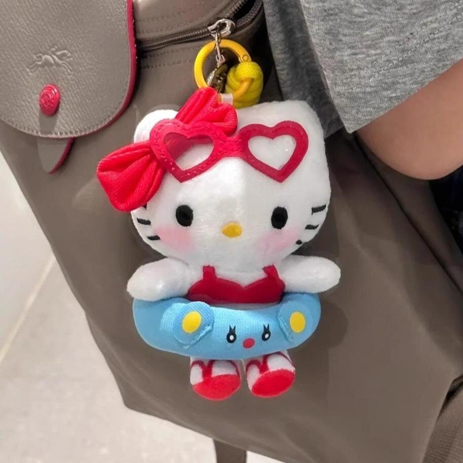 日本正版哈喽kitty泳圈包包挂件
