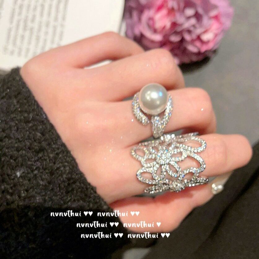 爱丽丝小姐花朵宝石戒指 手捧花戒指/指环
