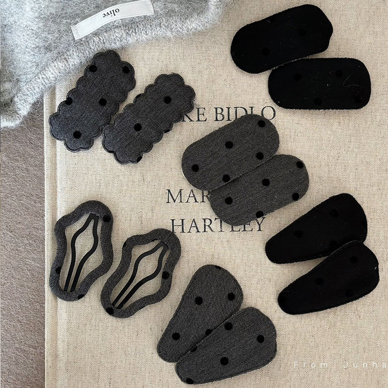 两个装复古波点灰色发夹BB夹丝绒点点碎发刘海夹 几何长方形发卡,饰品/流行首饰/时尚饰品新,发饰,淘宝优惠券,粉丝福利购,淘宝优惠卷