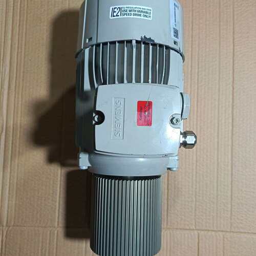 议价电机 1LE10010DA322AB4-Z，捷克原装。