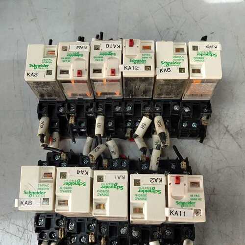 议价继电器，RXM2LB2P7，RXM2AB2E7，实物拍