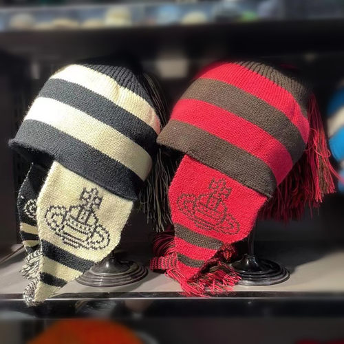 真一漫画西太后土星帽子流苏显脸小护耳针织毛线雷锋帽女秋冬保暖